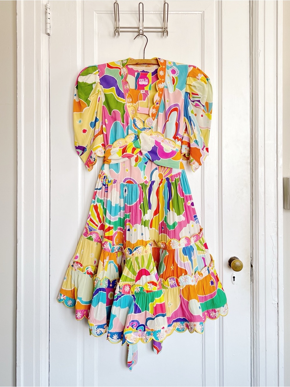 Celia B • Andromeda Dress mini tropical floral puff sleeve scalloped tiered - Picture 2 of 16